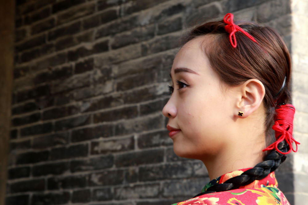 365bet体育电视直播_365国际彩票下载_365流水不足无法提款婆姨(组照)